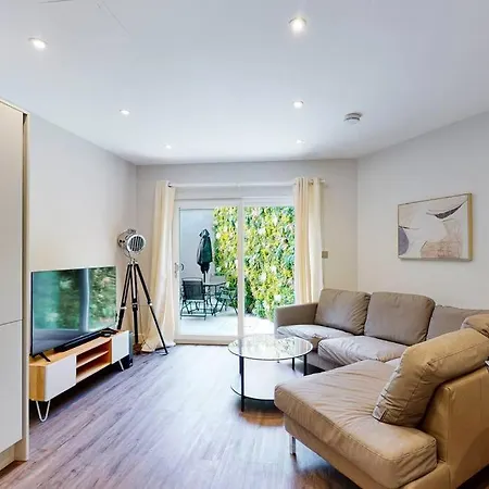 Elegant 2Bed Flat 10Min To Wimbledon Tennis Courts Лондон Экстерьер фото