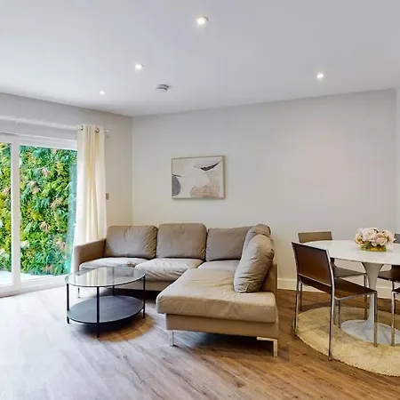 Elegant 2Bed Flat 10Min To Wimbledon Tennis Courts Лондон Экстерьер фото